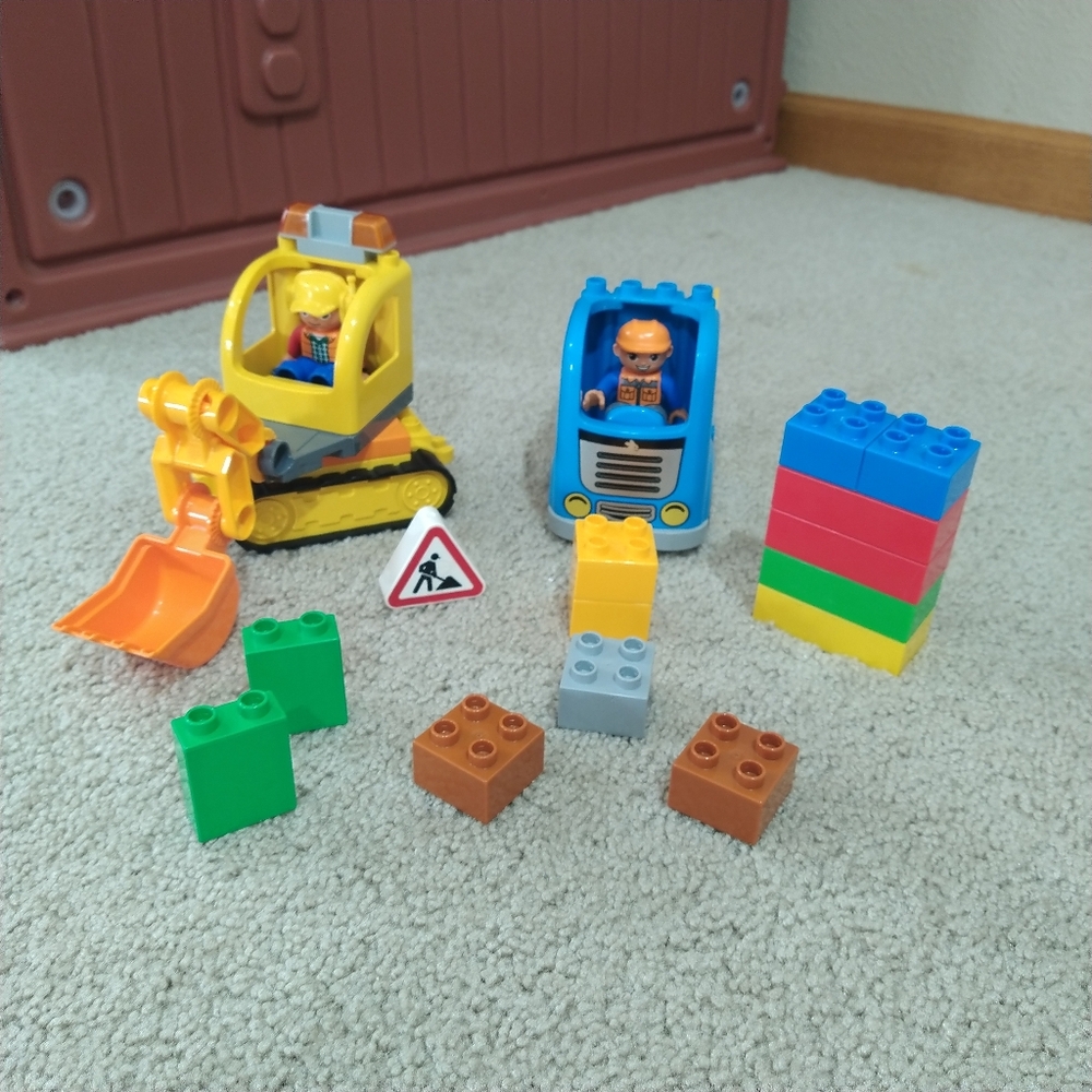 LEGO Duplo Construction Set Blocks